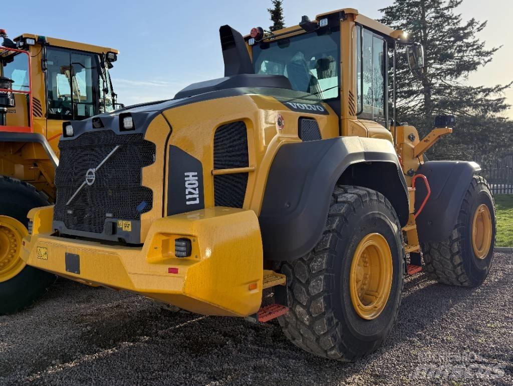 Volvo L 120 H Фронтальные погрузчики
