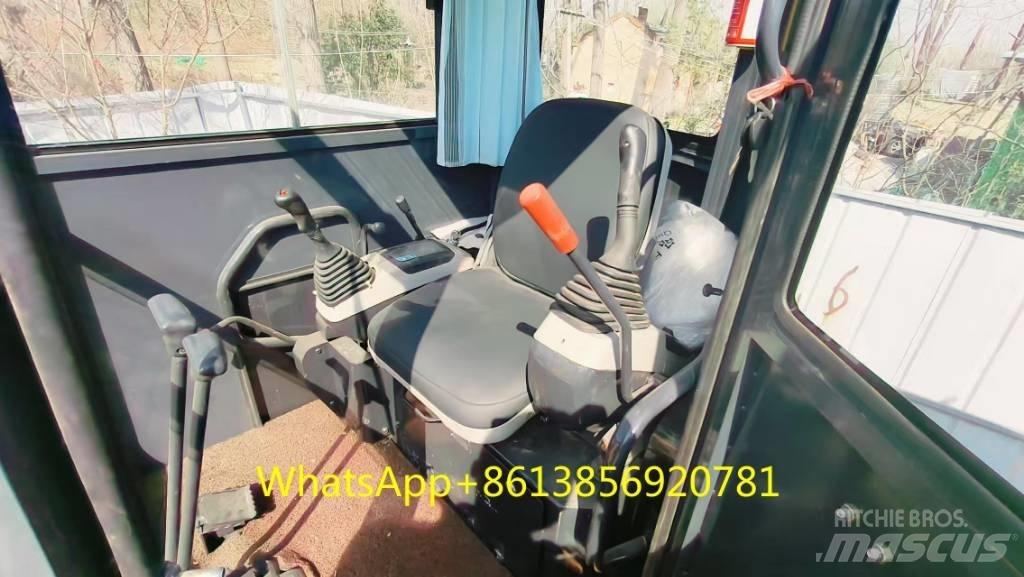 Komatsu PC 35 Мини-экскаваторы