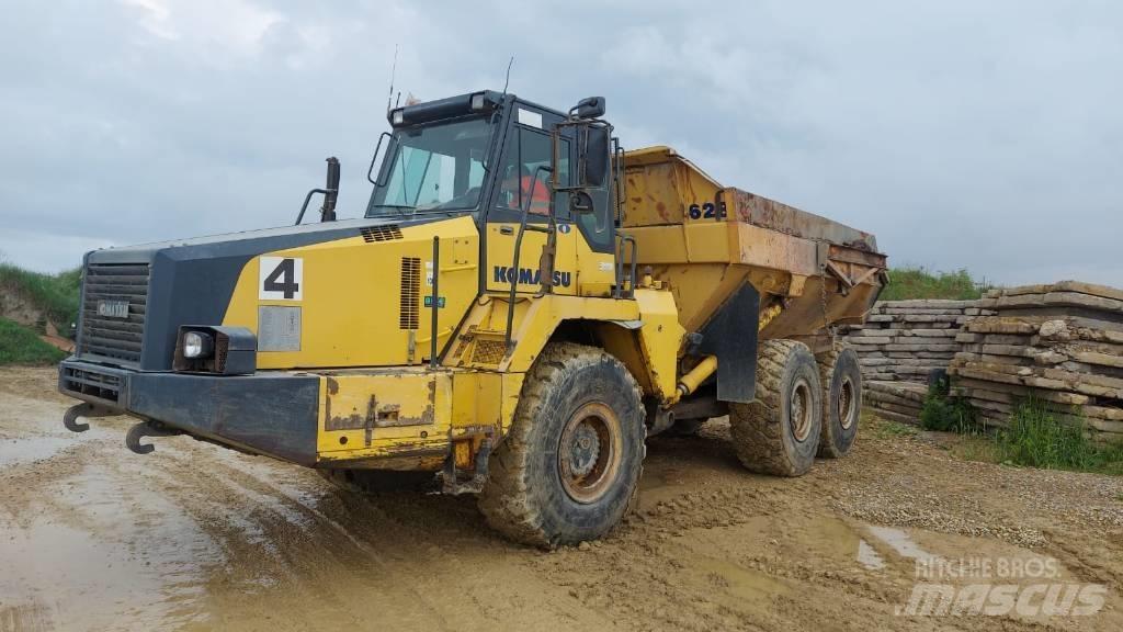 Komatsu HM300-2 Шарнирно-сочленённые самосвалы