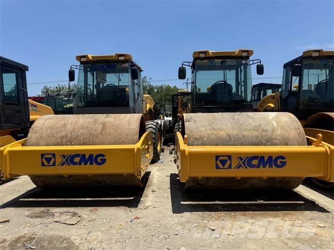 XCMG XS 223 J Грунтовые катки