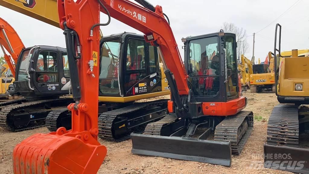 Kubota KX 165 Гусеничные экскаваторы