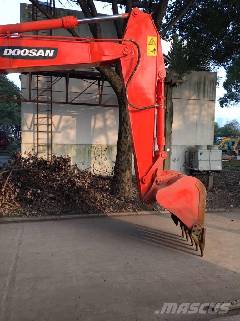 Doosan dh150w-7 Колёсные экскаваторы