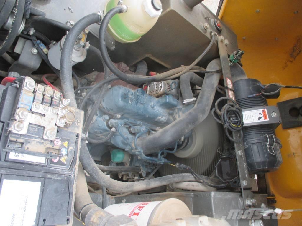 Ausa D 100 AHA Мини-самосвалы