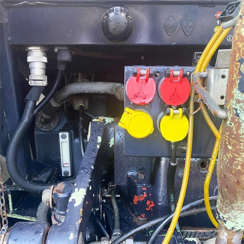 Deutz-Fahr DX 4.71 Трактора