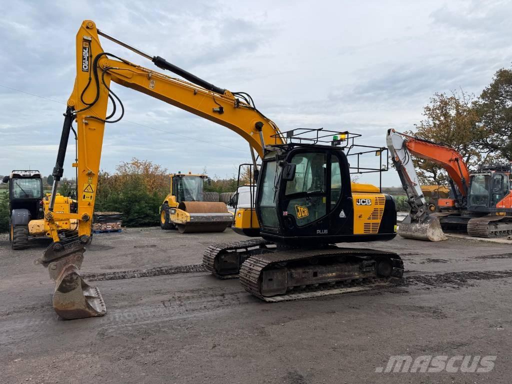 JCB JS 130 LC Гусеничные экскаваторы