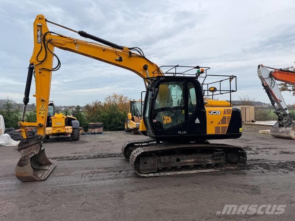 JCB JS 130 LC Гусеничные экскаваторы
