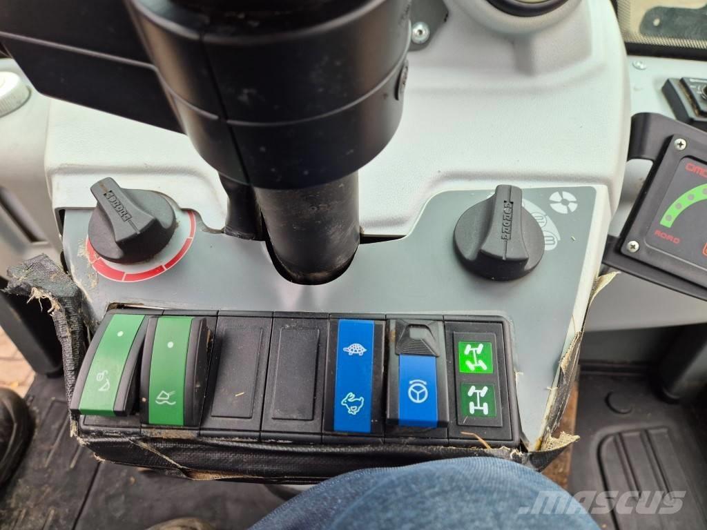 Kramer KL25.5T Многофункциональные сельскохозяйственные погрузчики