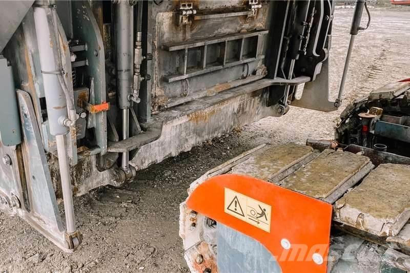 Wirtgen W220 Специальные грузовики