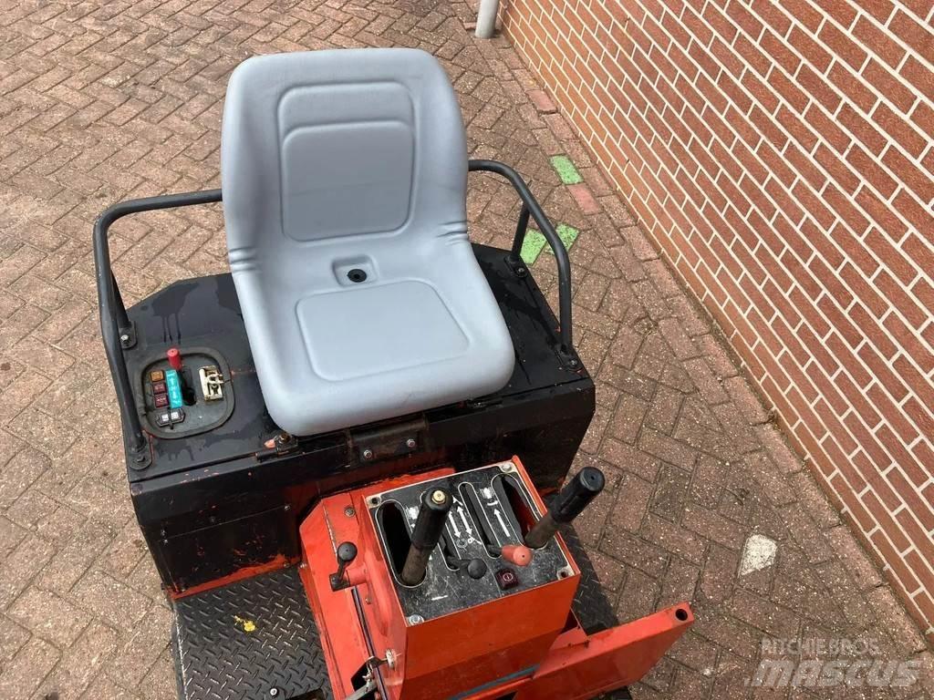Kubota KC100H Гусеничные самосвалы