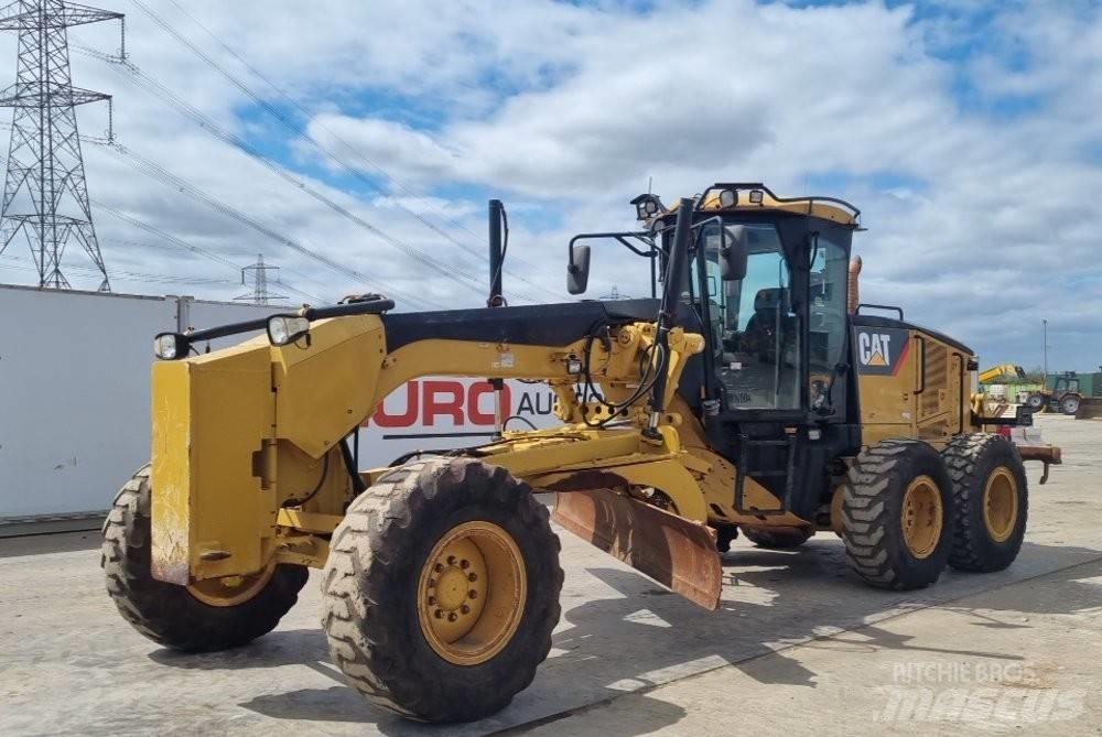 CAT 140 M Грейдеры