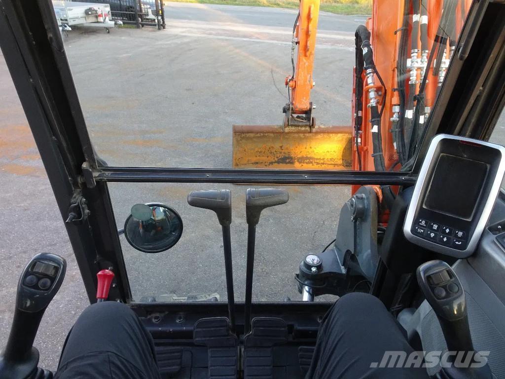 Doosan DX85R-3 Гусеничные экскаваторы