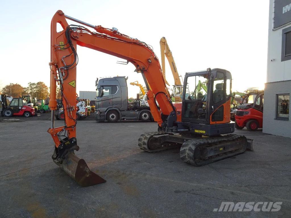 Doosan DX85R-3 Гусеничные экскаваторы