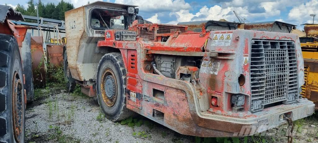 Sandvik LH 307 Подземные погрузчики