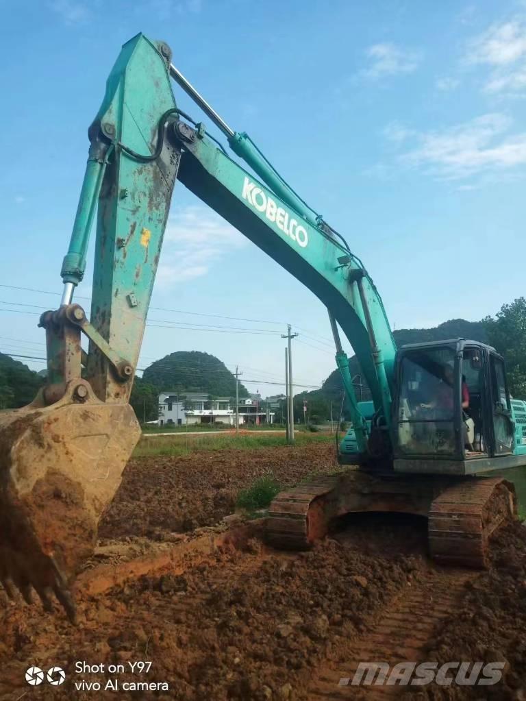 Kobelco SK200-10 Гусеничные экскаваторы
