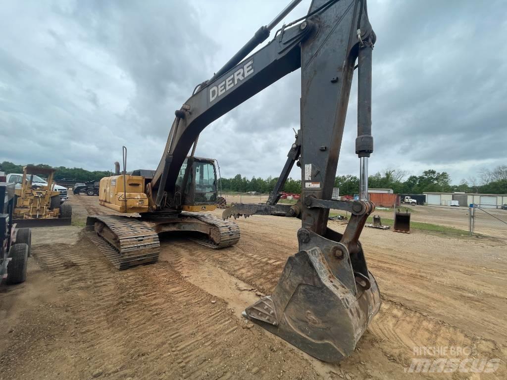DEERE 250G LC Гусеничные экскаваторы
