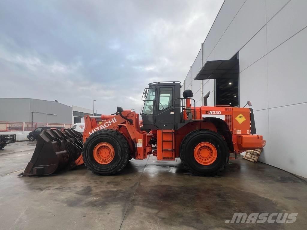 Hitachi ZW 330 Фронтальные погрузчики