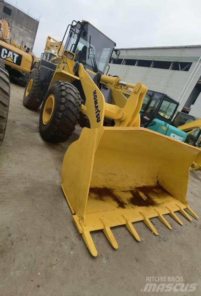 Komatsu WA 320-5 Фронтальные погрузчики