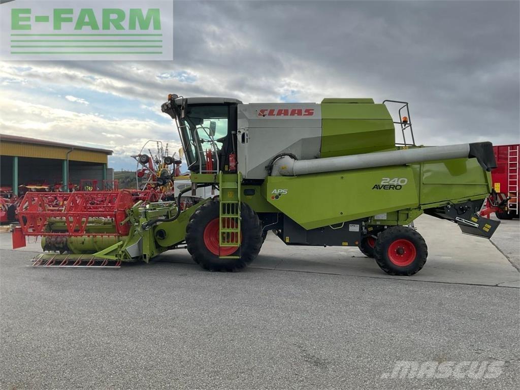 CLAAS AVERO 240 Зерноуборочные комбайны