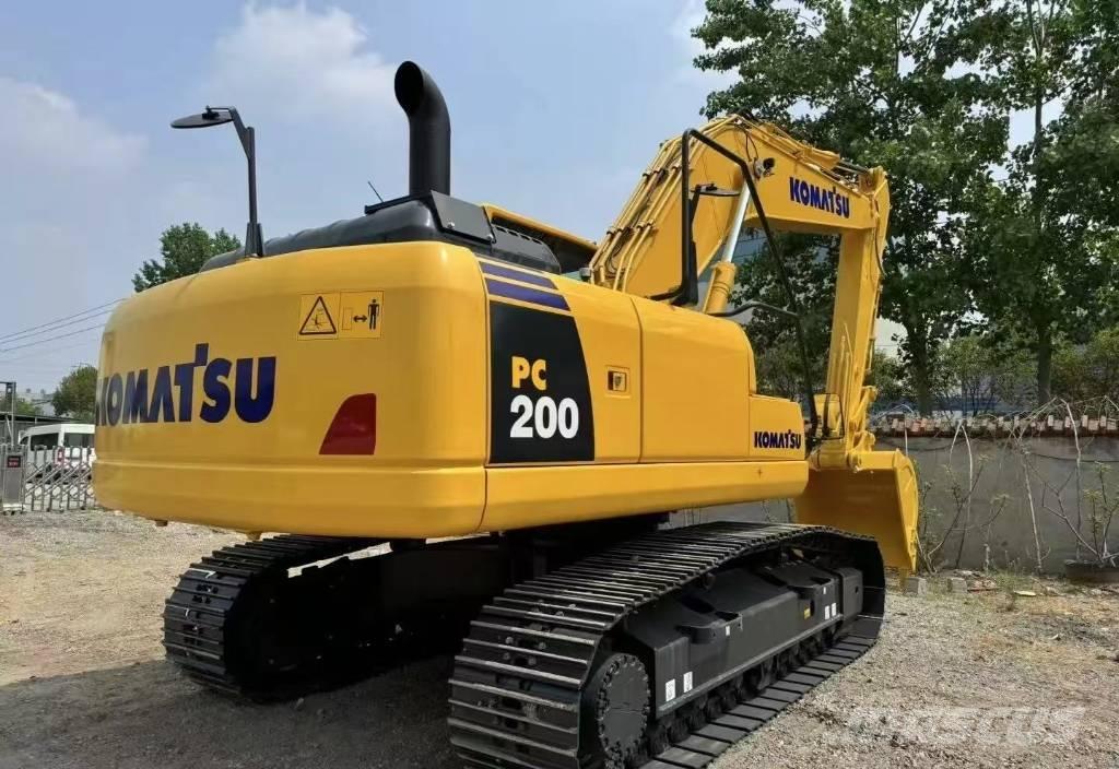 Komatsu PC 200-8 Гусеничные экскаваторы