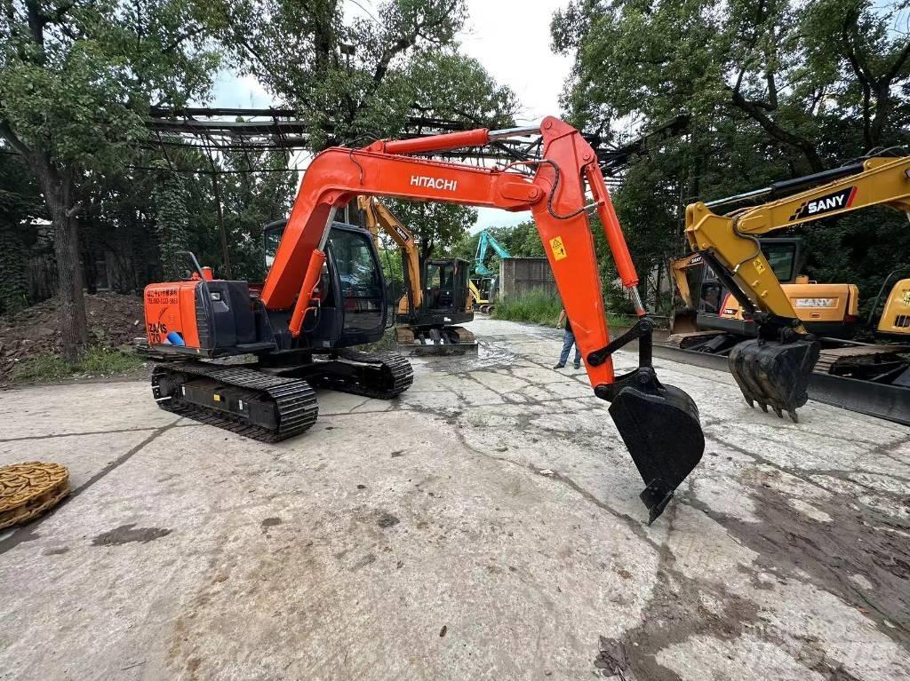 Hitachi ZX 70 Гусеничные экскаваторы