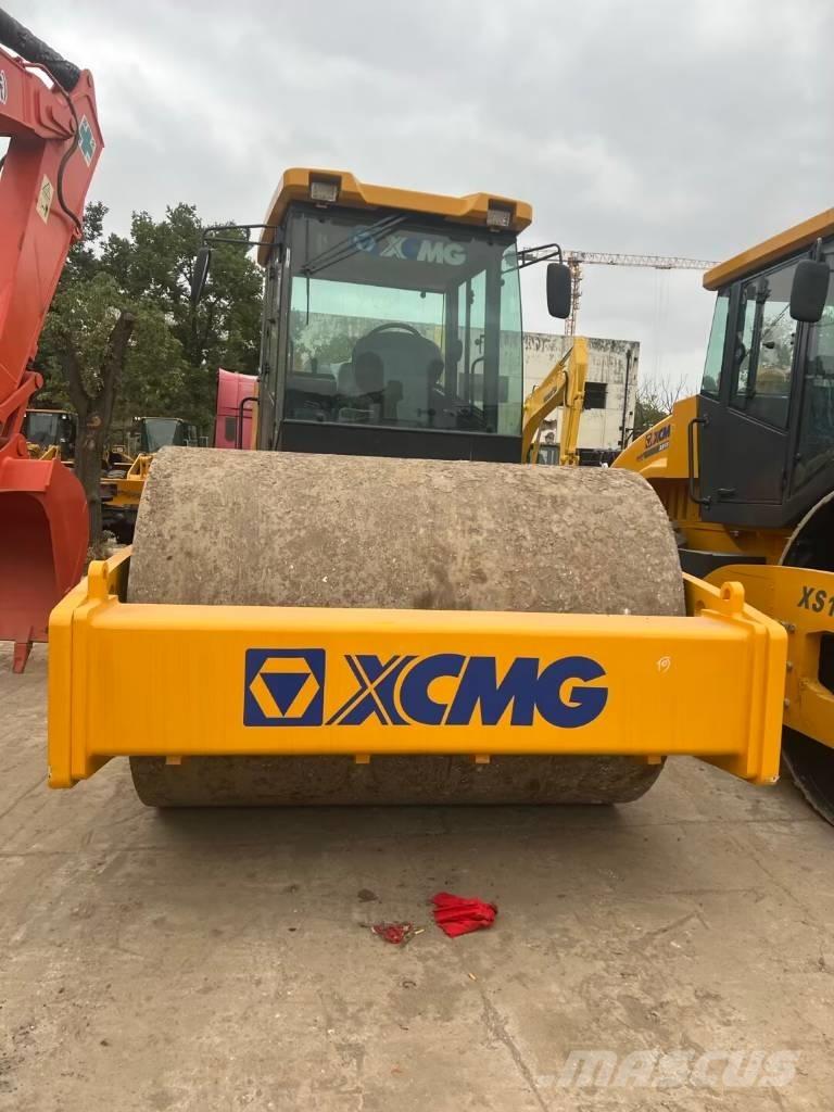 XCMG XS 183 J Грунтовые катки
