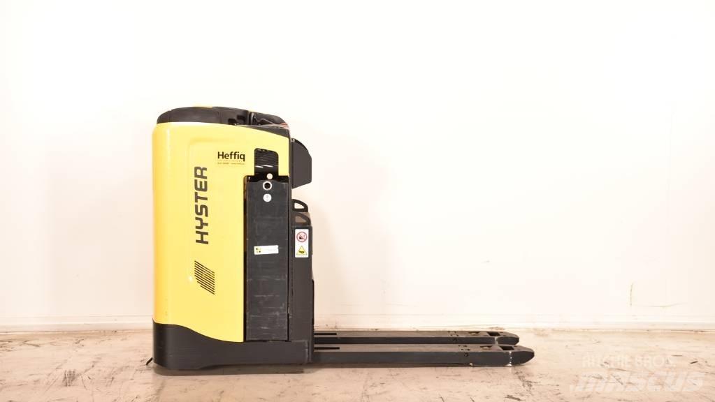 Hyster RP2.0N Самоходные электрические тележки