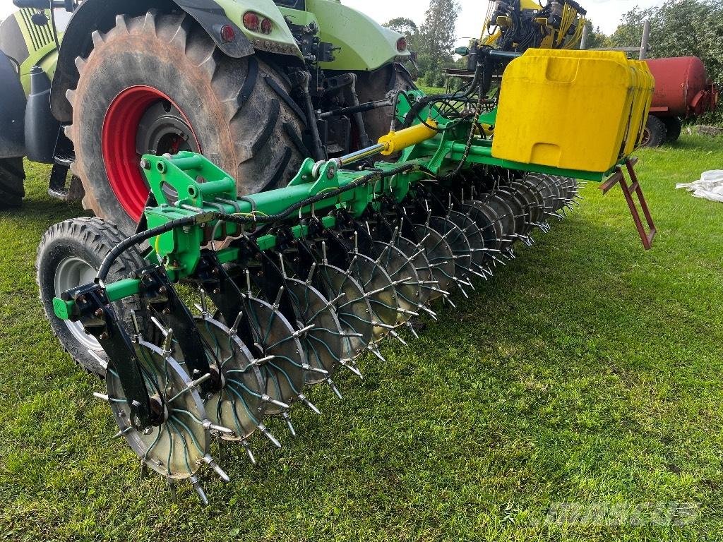 VELES-AGRO Vulkan Разбрасыватели минеральных удобрений
