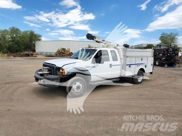 Ford F550 XL Строительная техника - Другие