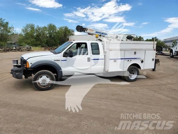 Ford F550 XL Строительная техника - Другие
