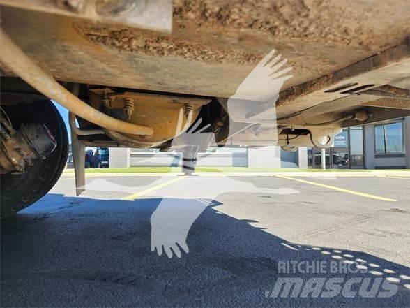 Ford F750 SD Строительная техника - Другие