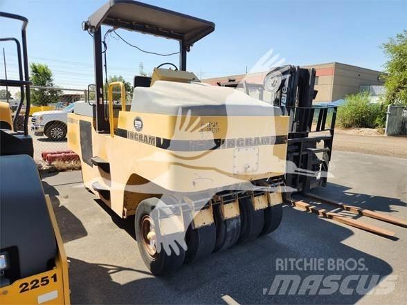 Ingram RP915 Пневматические катки