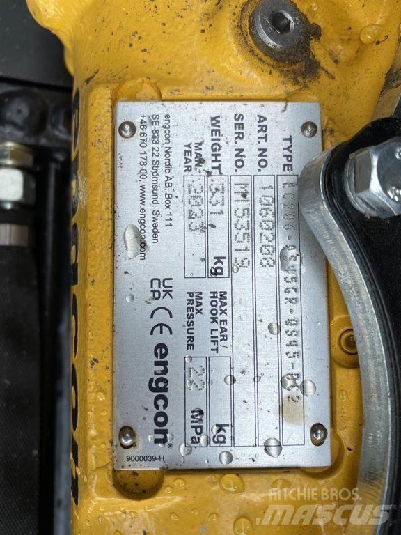 Yanmar B75W Колёсные экскаваторы