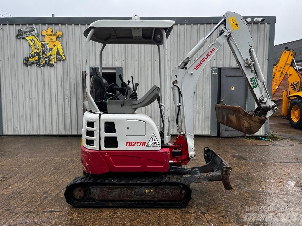 Takeuchi TB 217 R Мини-экскаваторы