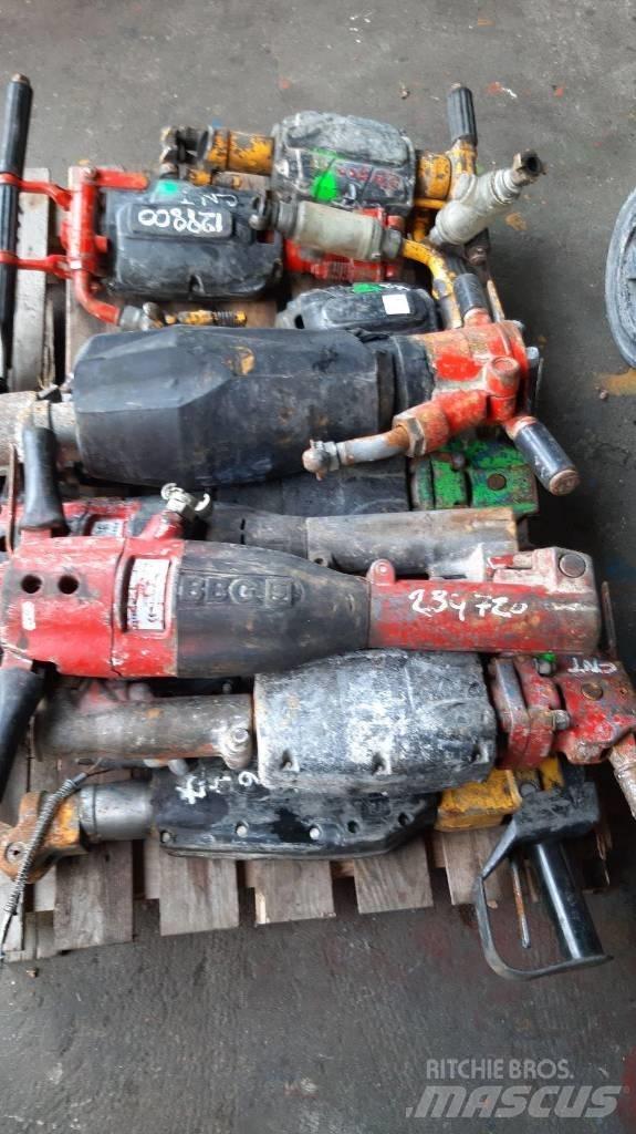 Atlas Copco 25 KI Гидромолоты