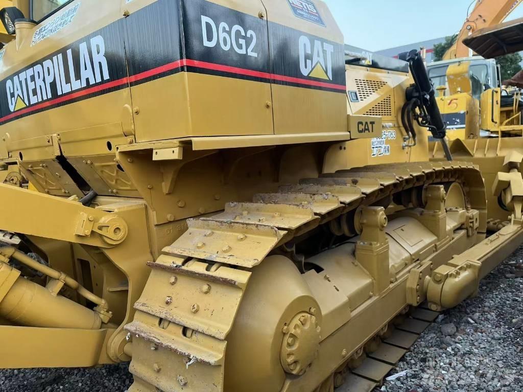 CAT D 6 G Гусеничные бульдозеры