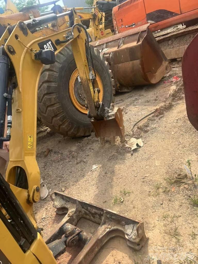 CAT 301.7 Мини-экскаваторы