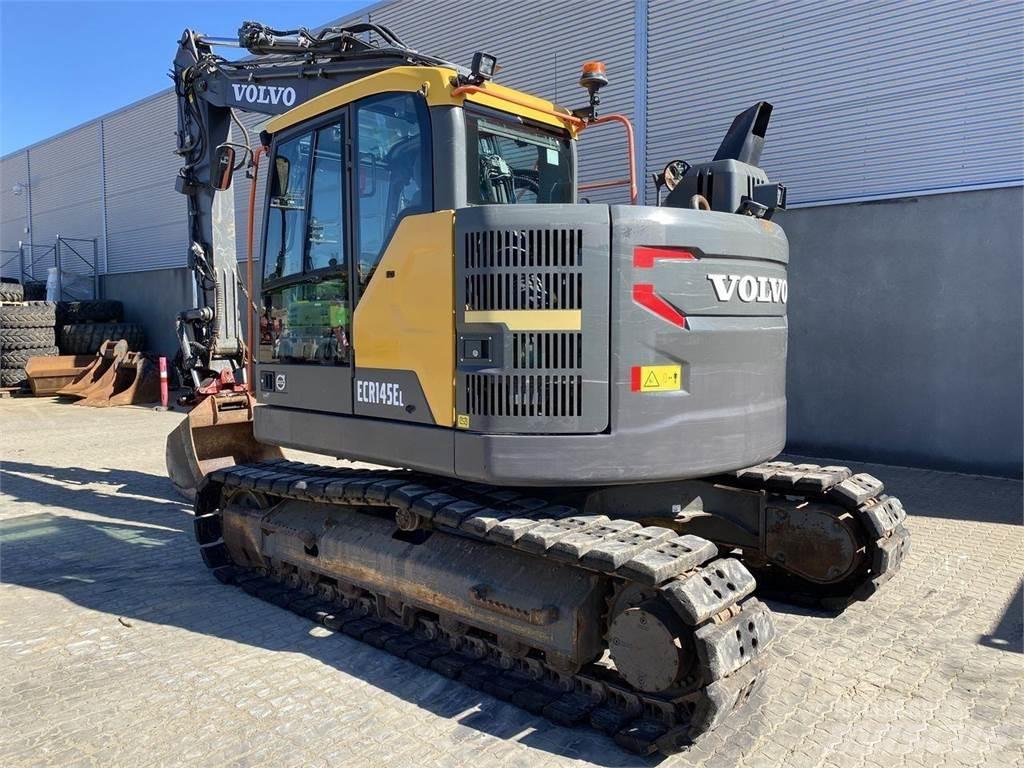 Volvo ECR145EL Гусеничные экскаваторы