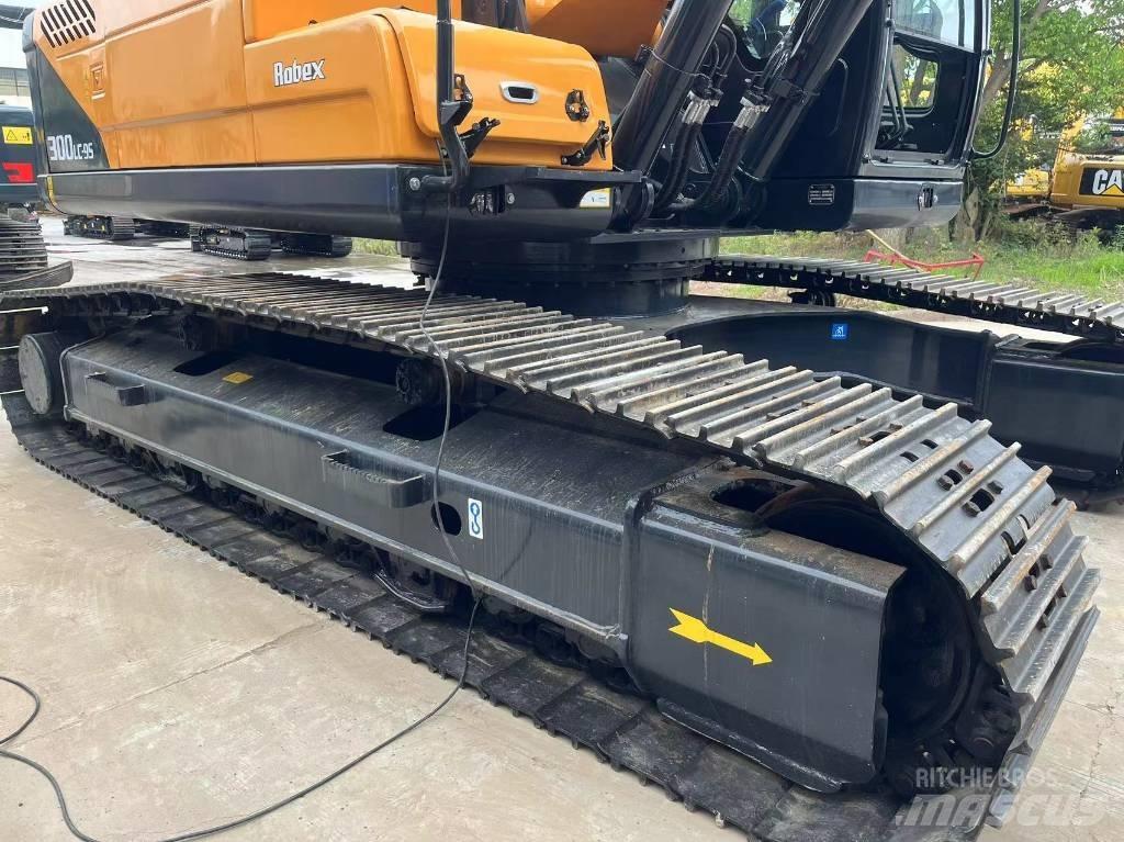 Hyundai R300LC-9S Гусеничные экскаваторы