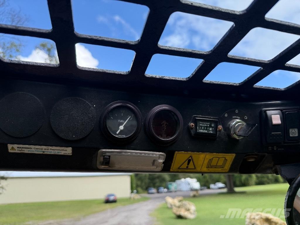 ASV RT 25 Мини-погрузчики