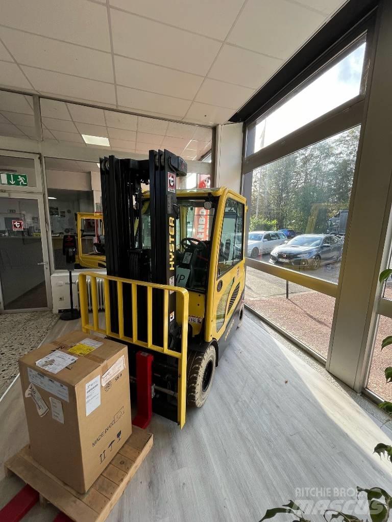Hyster J3.5XN Электропогрузчики