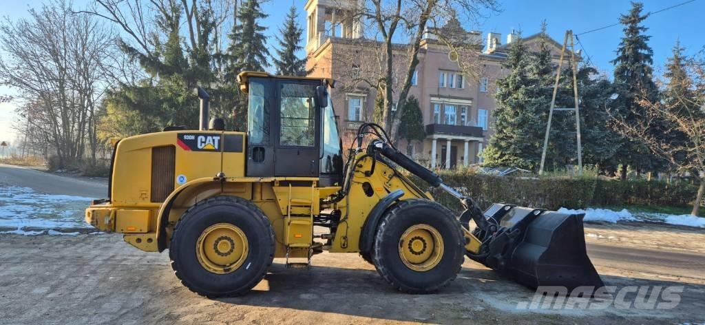 CAT 930 H Фронтальные погрузчики