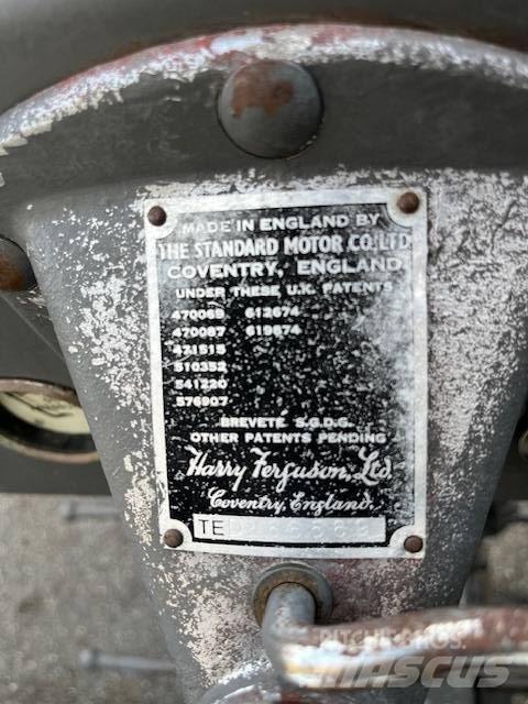 Massey Ferguson ted Трактора