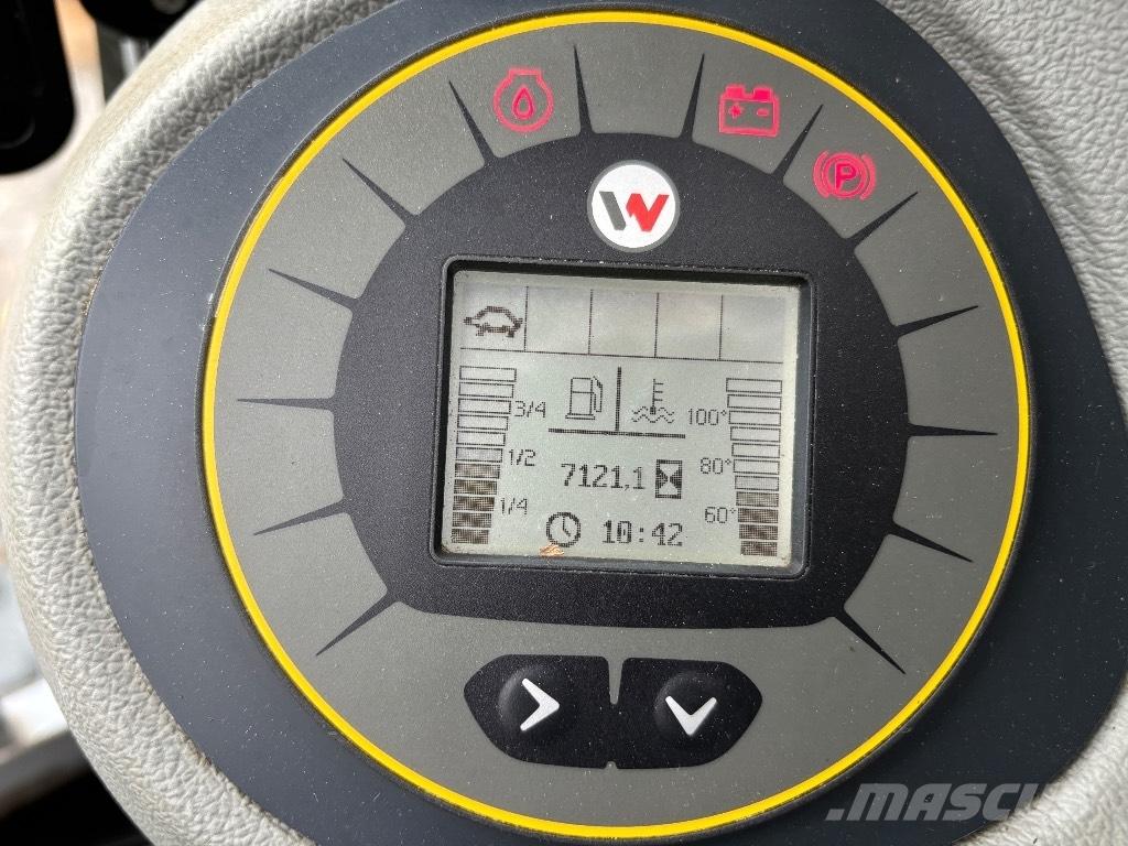 Wacker Neuson EW 100 Колёсные экскаваторы