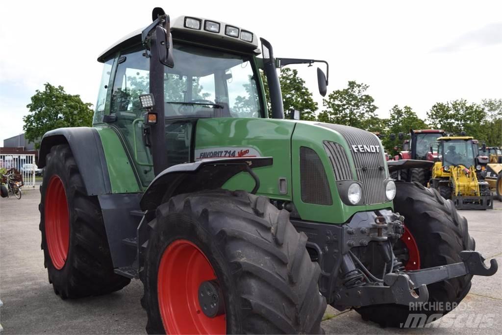Fendt 714 Vario Трактора