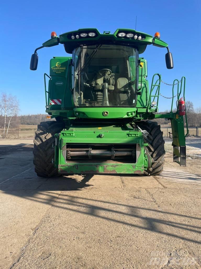John Deere T 670 i Зерноуборочные комбайны