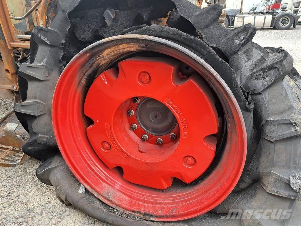 Fendt 724 Vario Трактора
