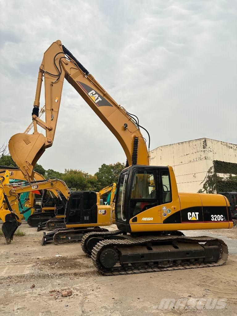 CAT 320C Гусеничные экскаваторы