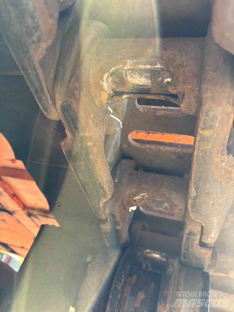 Doosan DX255LC Гусеничные экскаваторы