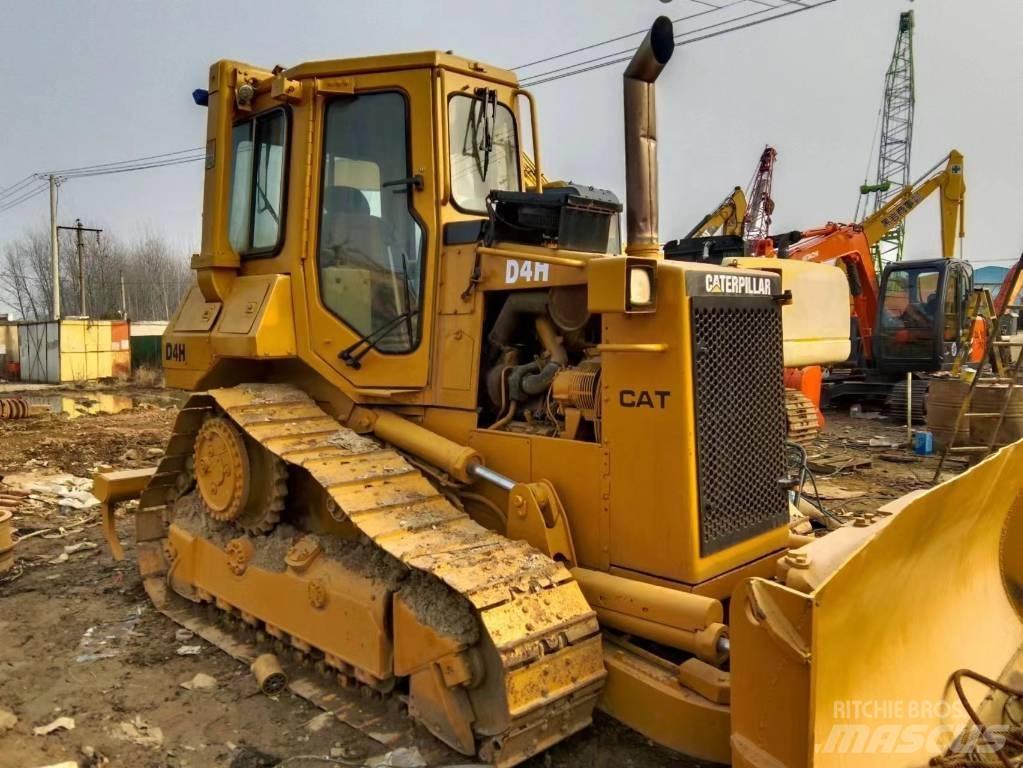 CAT D 4 H Гусеничные бульдозеры