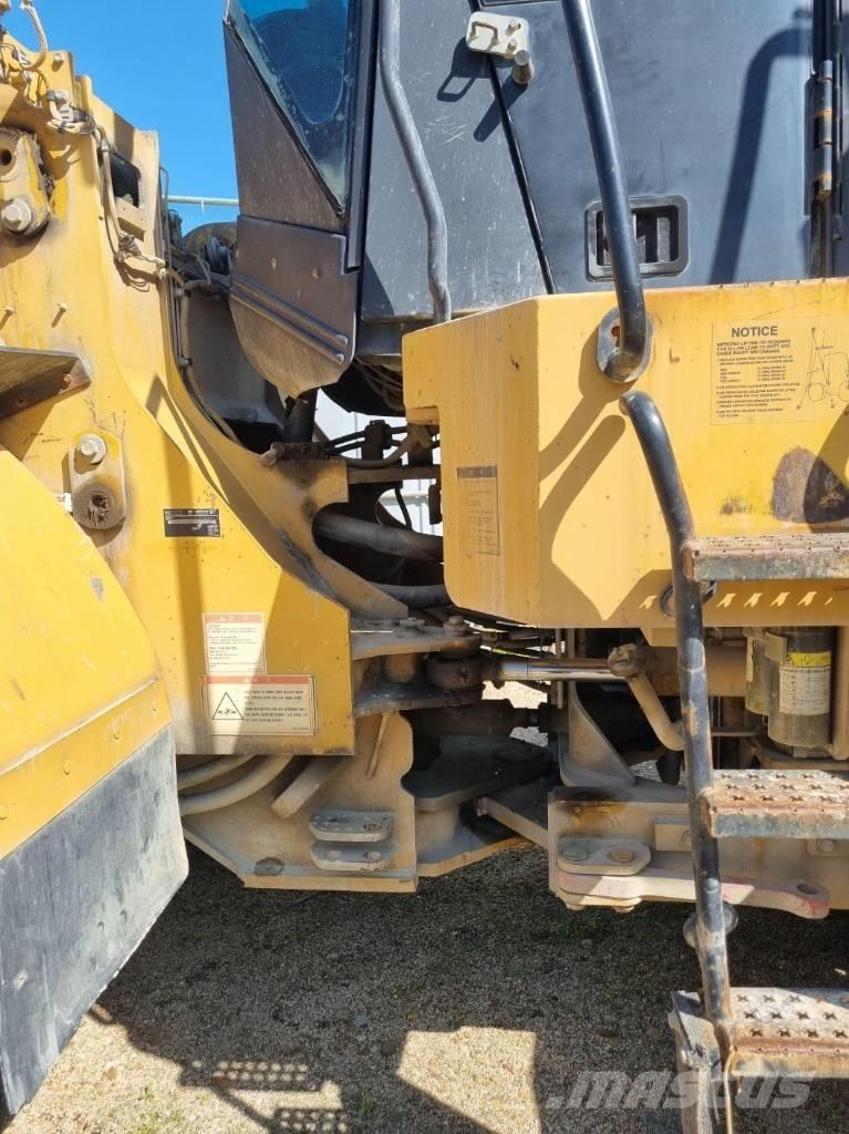 CAT 966 G II Фронтальные погрузчики